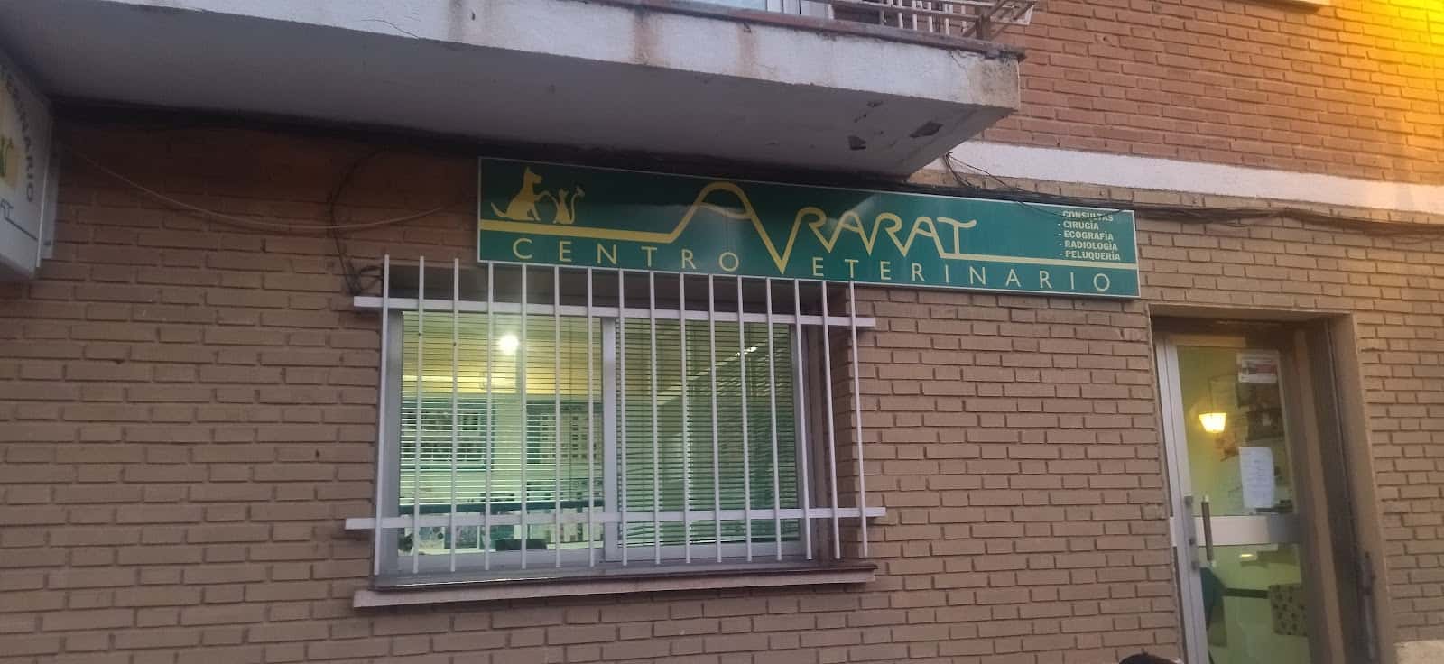 centro veterinario ararat veterinario centro en la poveda en madrid principalImage ADOPTA Sitios Pet Friendly