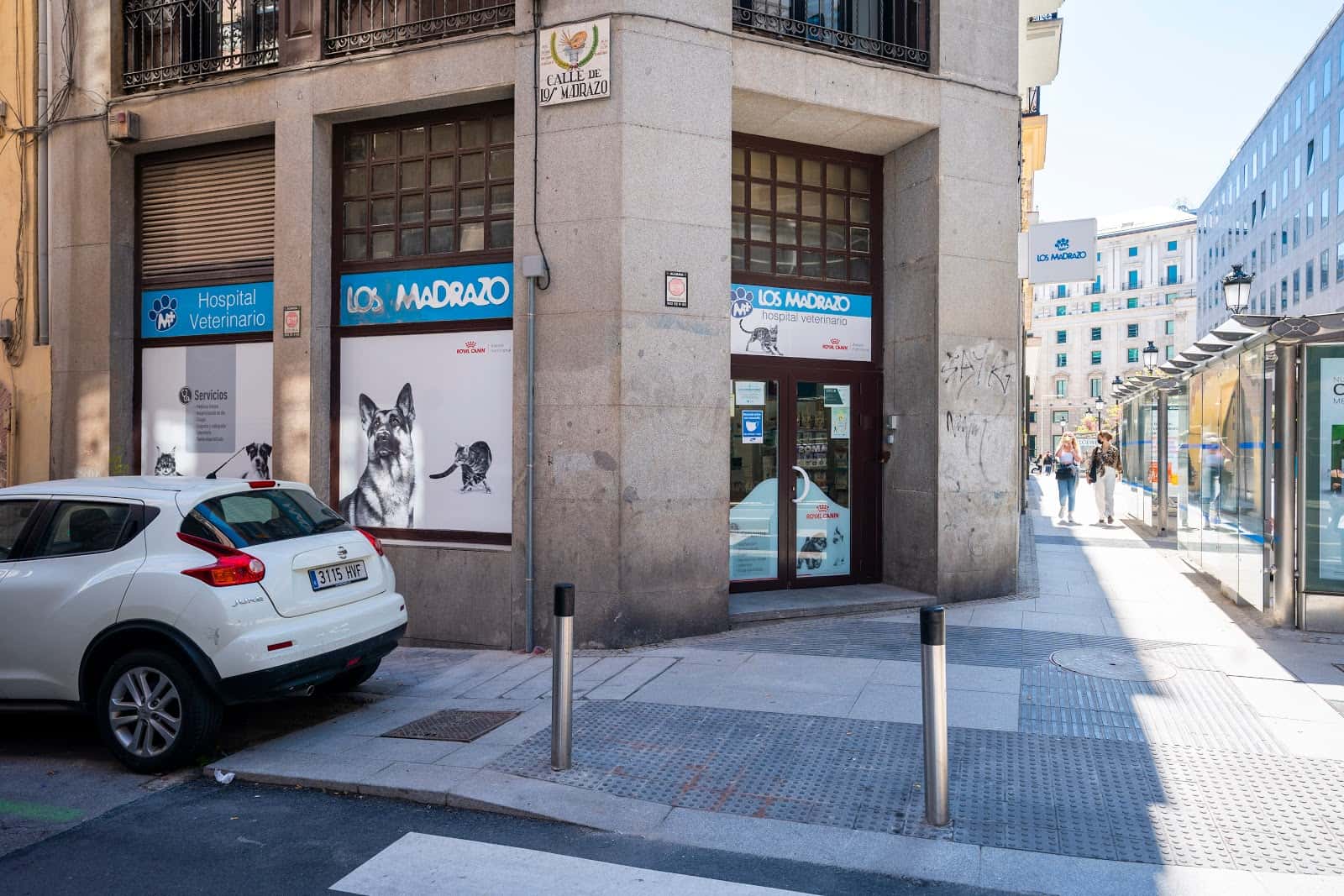 hospital veterinario los madrazo veterinario hospital cerca de madrid principalImage ADOPTA Sitios Pet Friendly