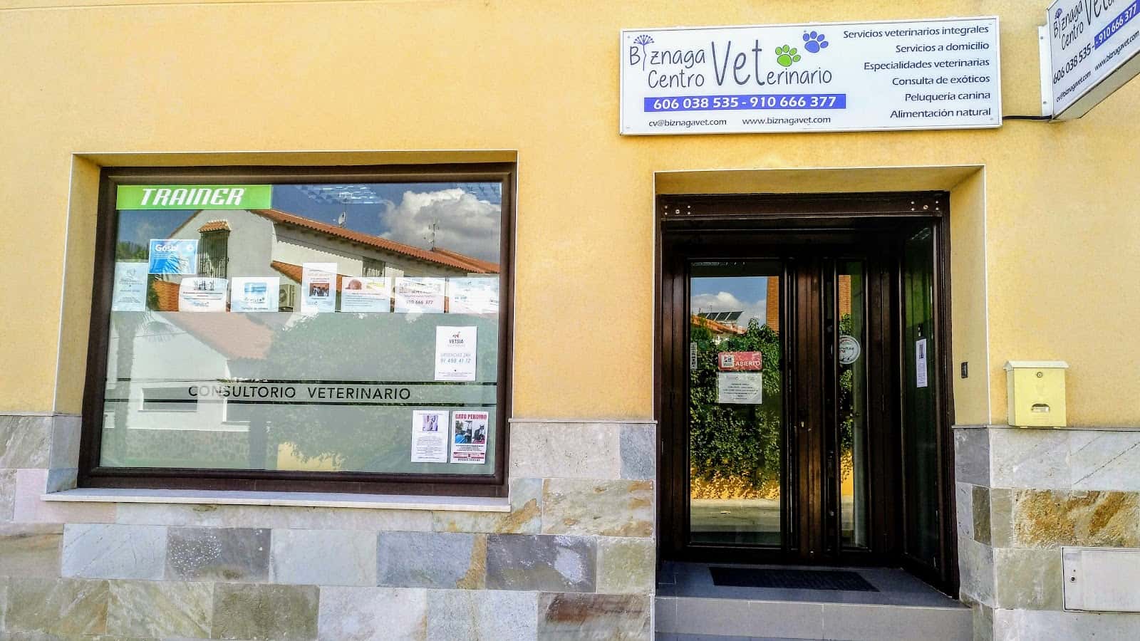 biznagavet centro veterinario veterinario centro en torrejon de velasco en madrid principalImage ADOPTA Sitios Pet Friendly