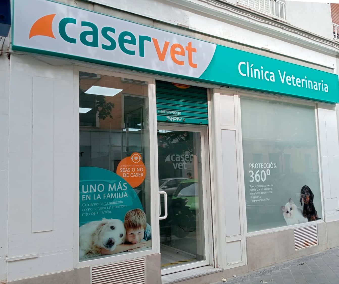 clinica veterinaria caservet escosura veterinario clinica cerca de madrid principalImage ADOPTA Sitios Pet Friendly