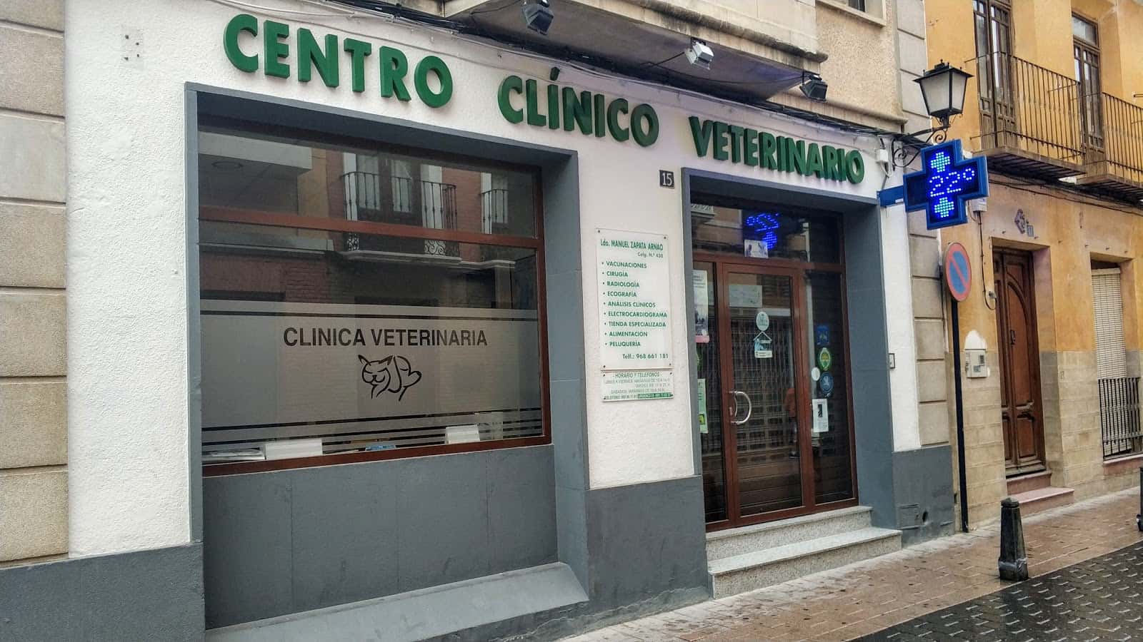 clinica veterinaria manuel zapata veterinario clinica en mula en murcia principalImage ADOPTA Sitios Pet Friendly