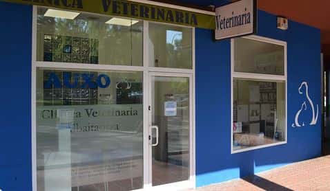 CLÍNICA VETERINARIA AUXO