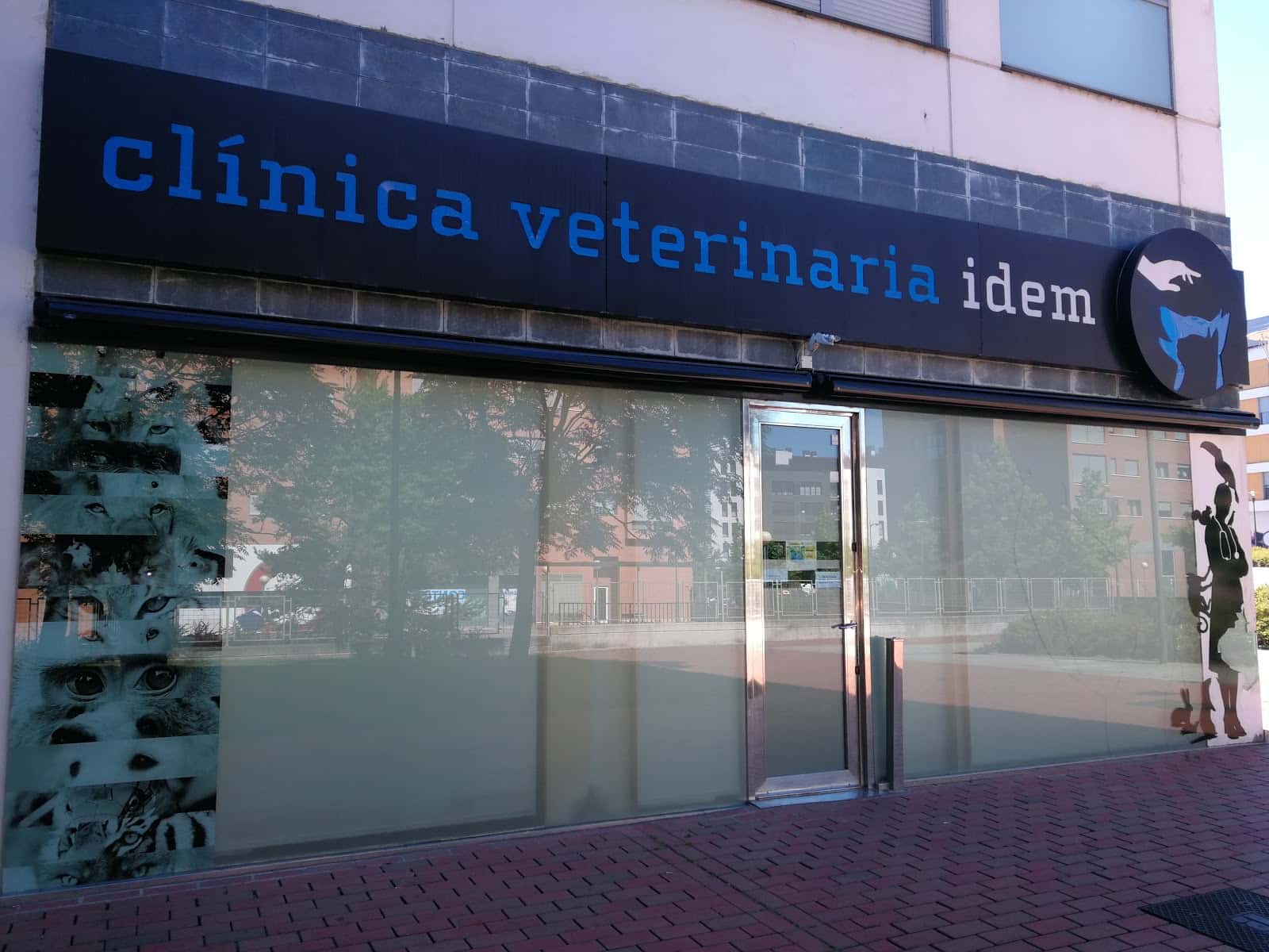 clinica veterinaria idem veterinario clinica en gasteiz en araba principalImage ADOPTA Sitios Pet Friendly