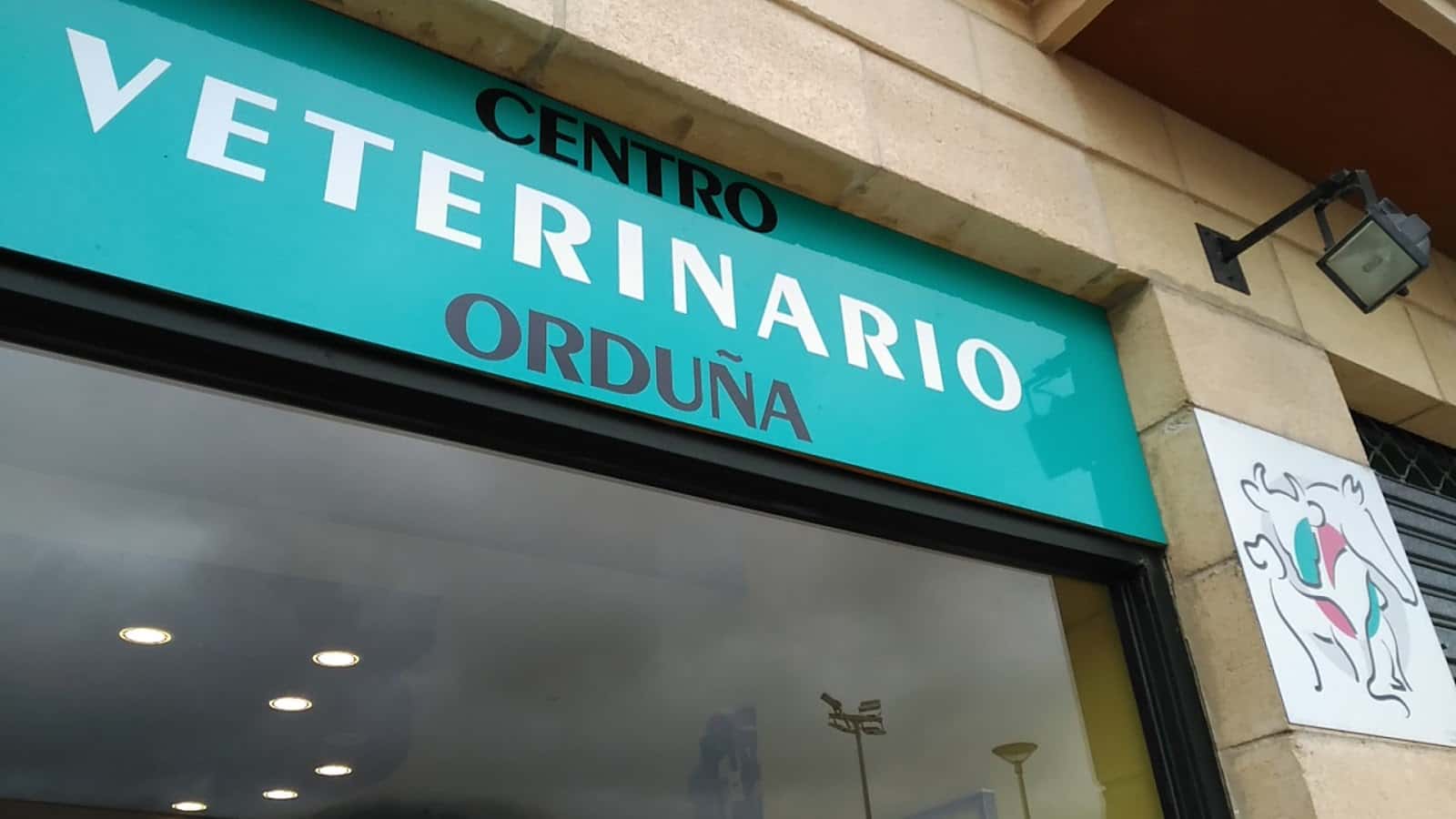 Centro Veterinario Orduña / Urduña Albaitaritza Zentroa