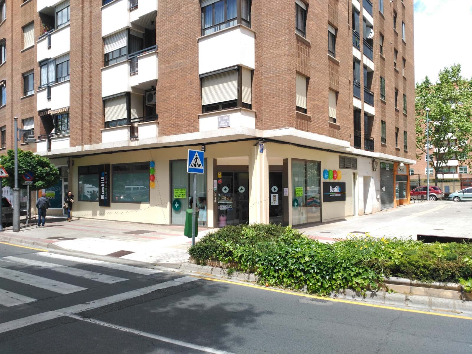 bustillo servicios veterinarios veterinario centro en logrono en la rioja photo undefined ADOPTA Sitios Pet Friendly