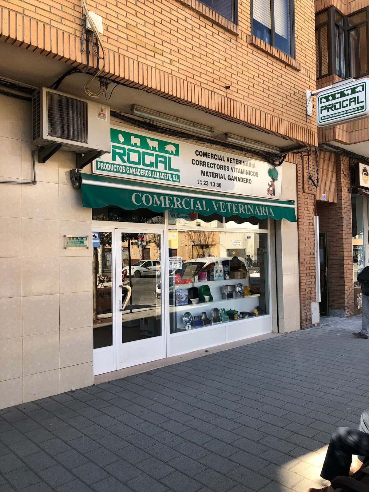 progal veterinario centro barrio albacete en albacete en albacete principalImage ADOPTA Sitios Pet Friendly
