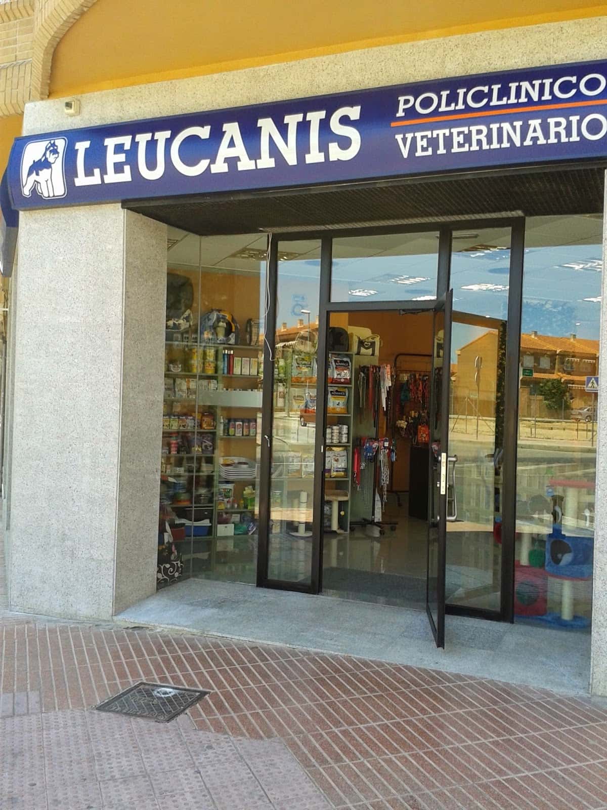 Leucanis Policlínico Veterinario