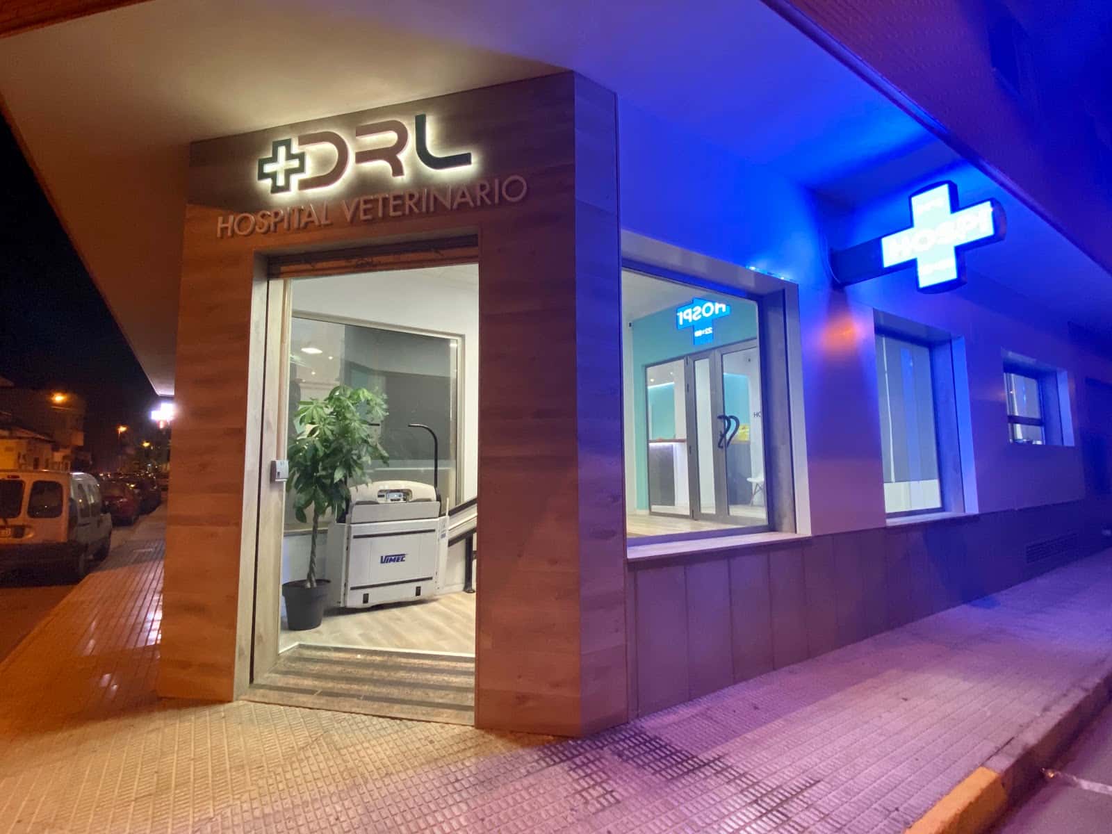 hospital veterinario drl almoradi veterinario hospital en almoradi en alicante principalImage ADOPTA Sitios Pet Friendly