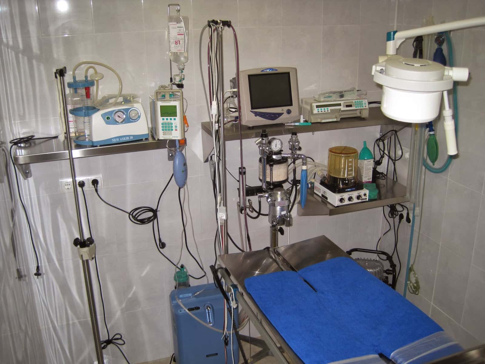 Clínica Veterinaria Mares S.L.