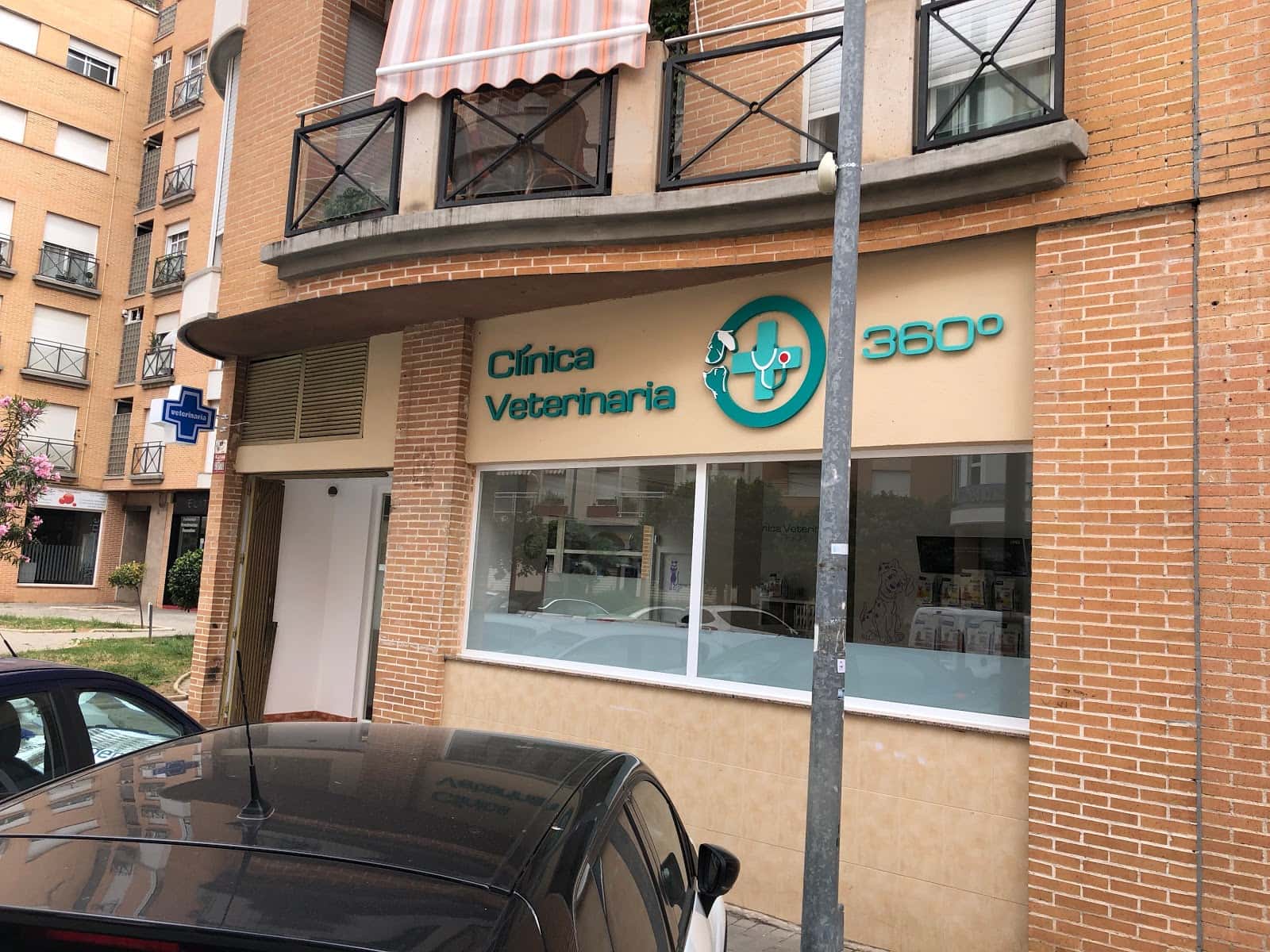 CLINICA VETERINARIA 360º