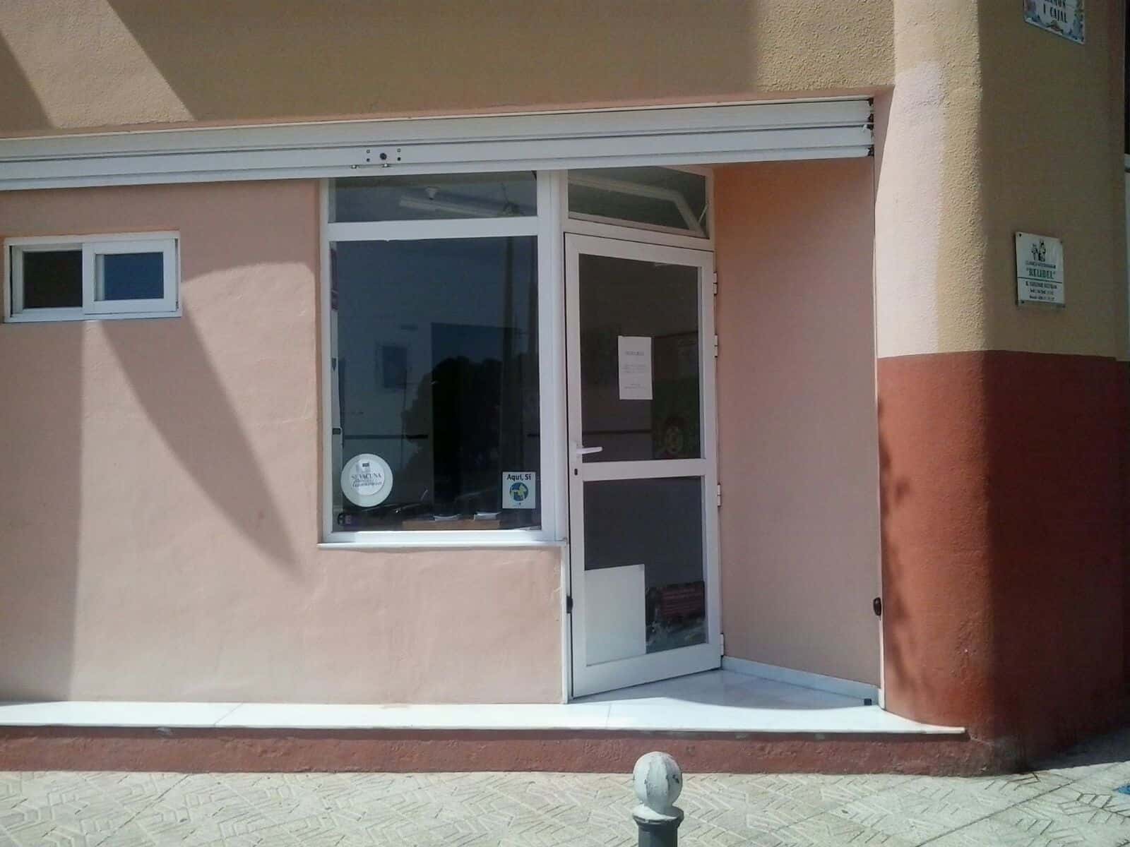 clinica veterinaria reubel veterinario clinica en callosa d en sarria en alicante principalImage ADOPTA Sitios Pet Friendly