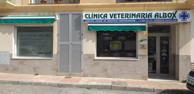CLINICA VETERINARIA " ALBOX "