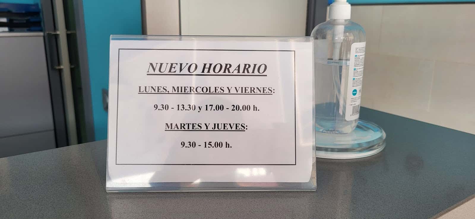 almerimar veterinaria veterinario centro en almerimar en almeria principalImage ADOPTA Sitios Pet Friendly
