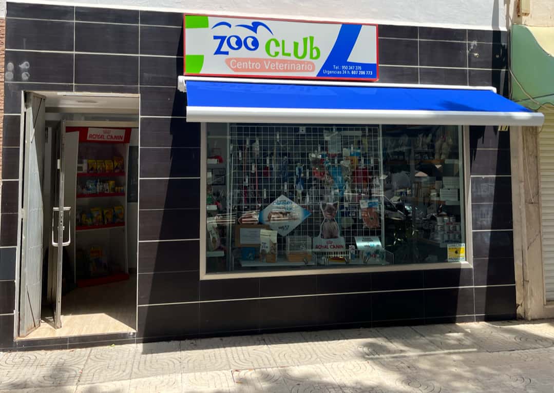 clinica veterinaria zoo club veterinario clinica en aguadulce en almeria principalImage ADOPTA Sitios Pet Friendly