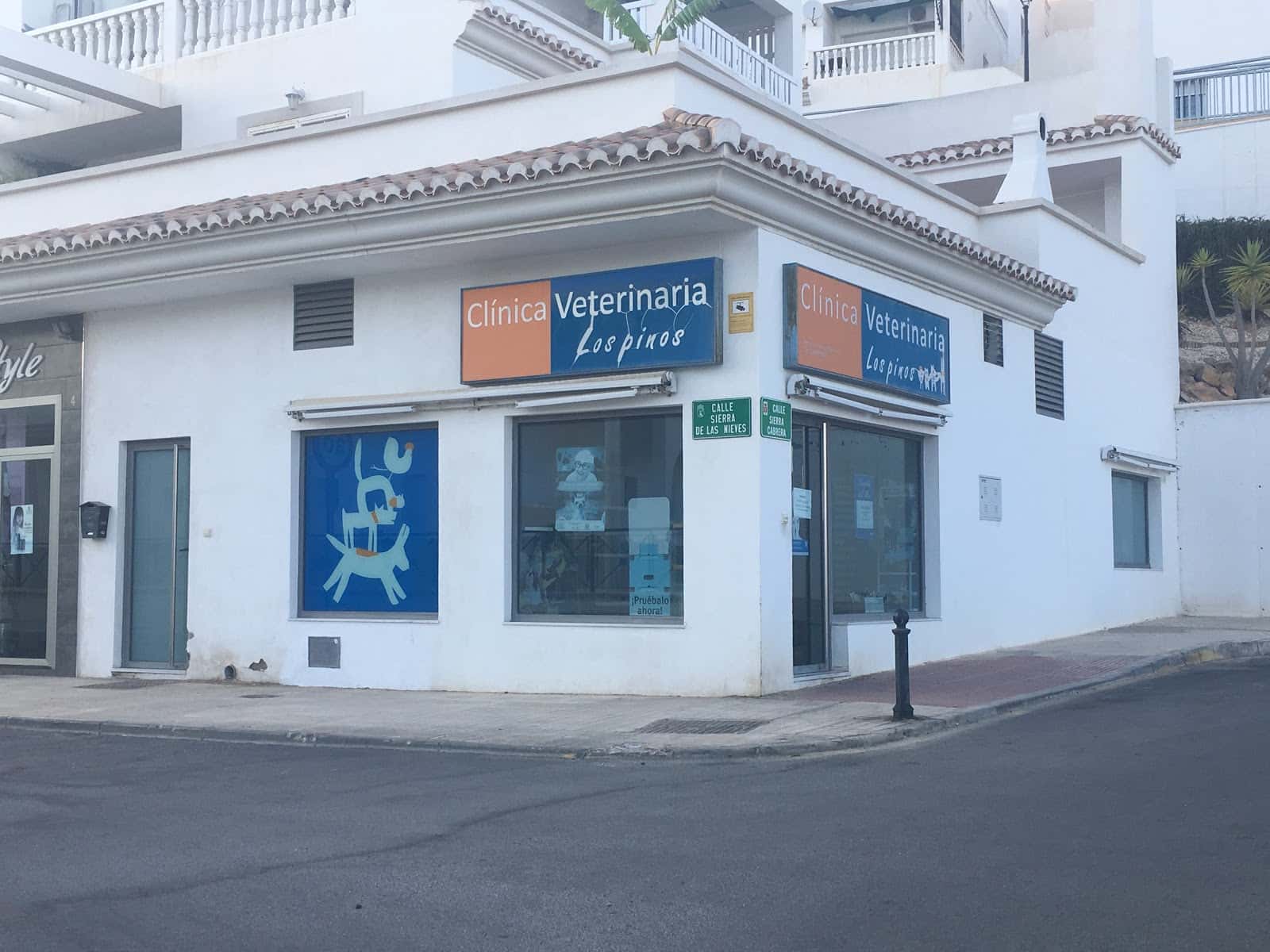 Clínica Veterinaria Los Pinos