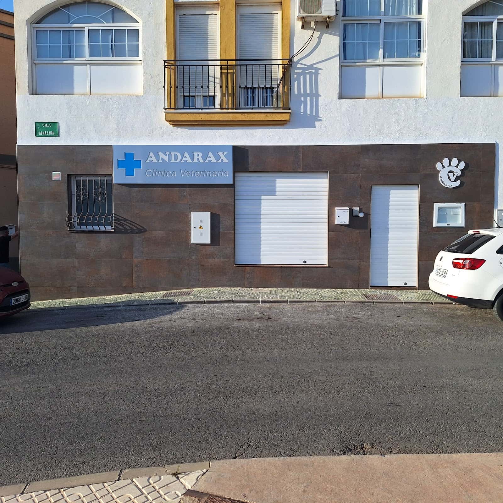 clinica veterinaria andarax veterinario clinica en huercal de almeria en almeria principalImage ADOPTA Sitios Pet Friendly