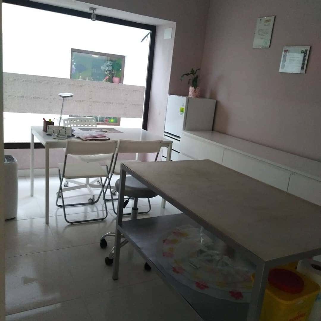 CLINICA VETERINARIA VETERHOUSE - MARIA JESUS GOMEZ BLANCO