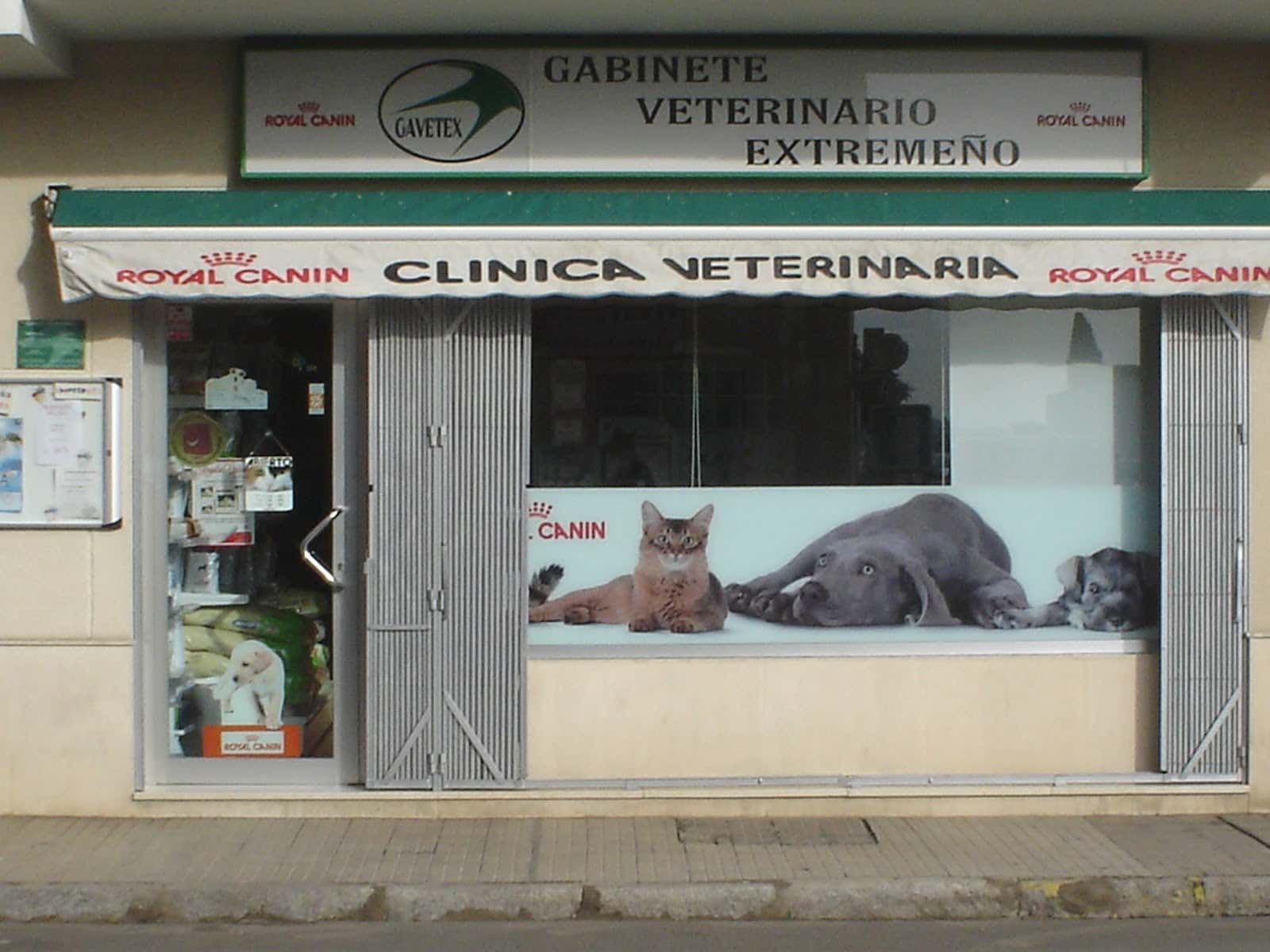 CLÍNICA VETERINARIA GAVETEX - GUAREÑA