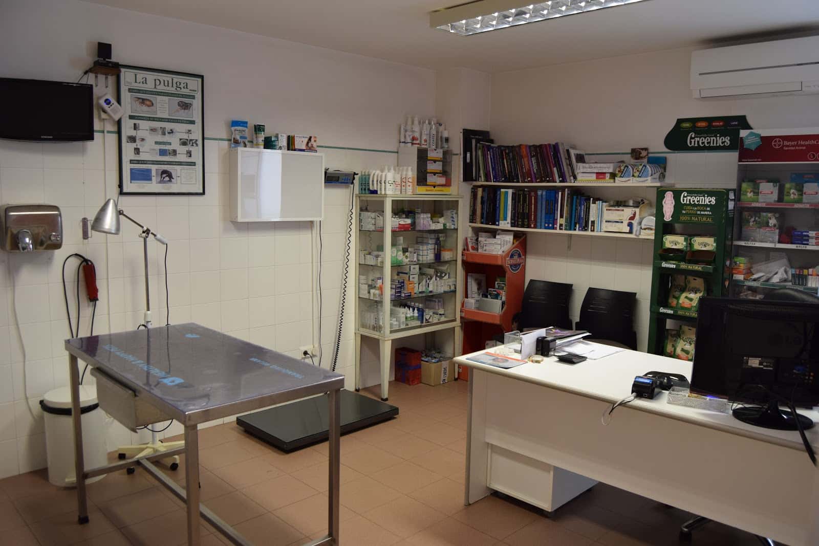 clinica veterinaria jaume pons veterinario clinica en ciutadella de menorca en illes balears photo undefined ADOPTA Sitios Pet Friendly