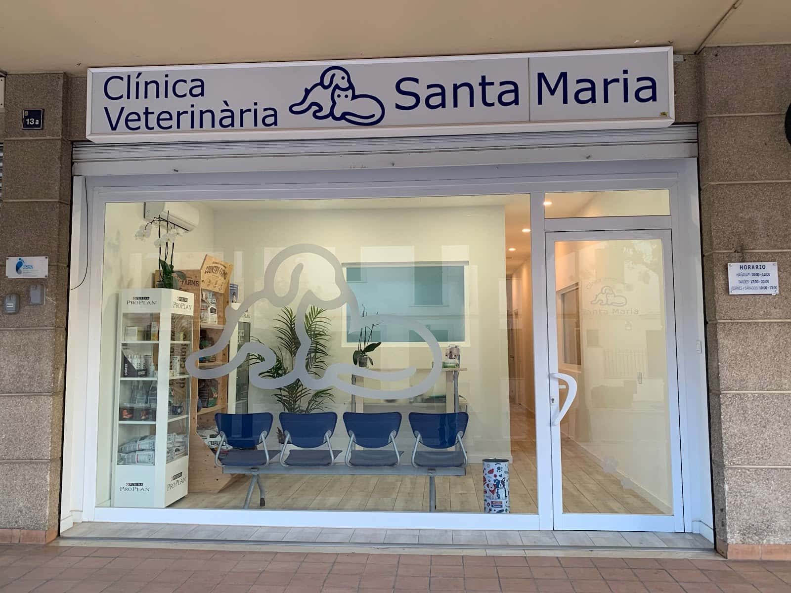 clinica veterinaria santa maria veterinario clinica en santa maria del camino en illes balears photo undefined ADOPTA Sitios Pet Friendly