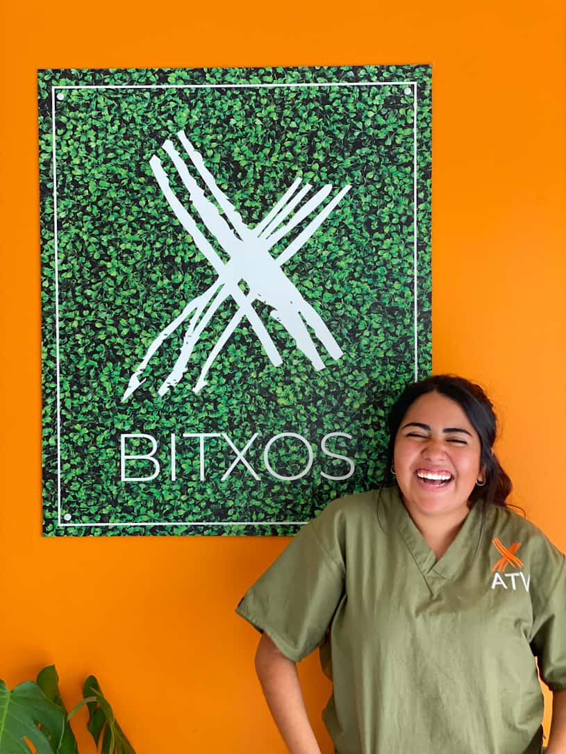 bitxos veterinaris veterinario centro en alella en barcelona photo undefined ADOPTA Sitios Pet Friendly