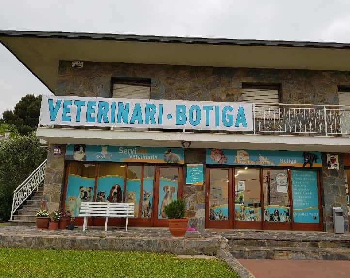 veterinarios servivetdivertperros veterinario centro en bigues i riells en barcelona principalImage ADOPTA Sitios Pet Friendly