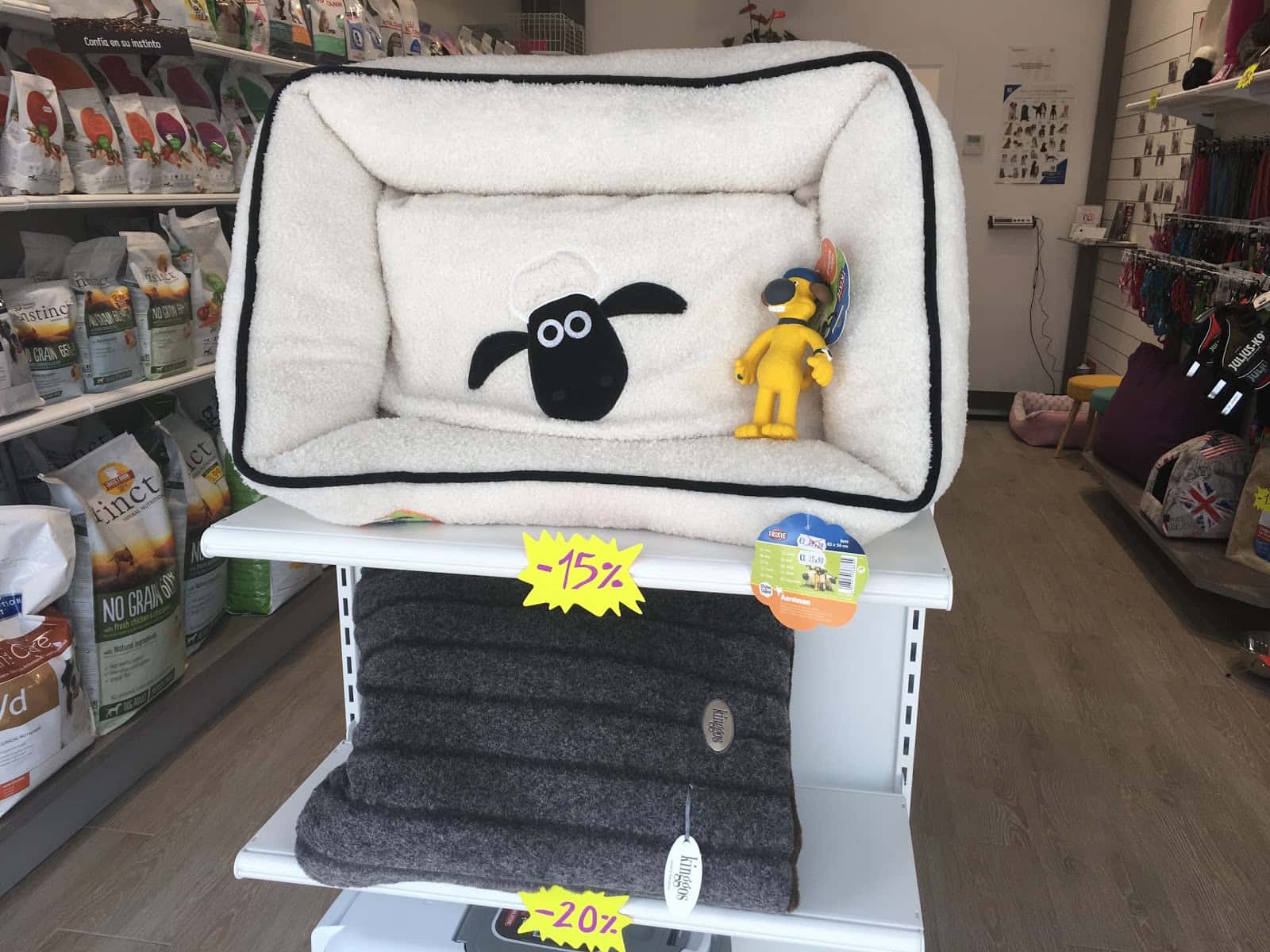 1+delaFamilia