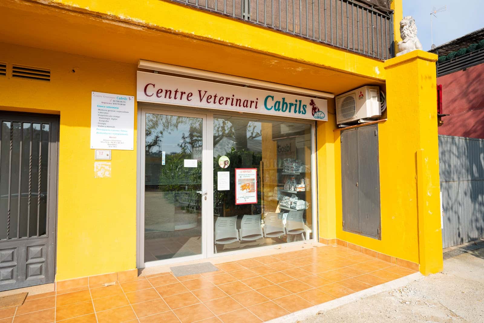 centro veterinario cabrils veterinario centro en cabrils en barcelona photo undefined ADOPTA Sitios Pet Friendly