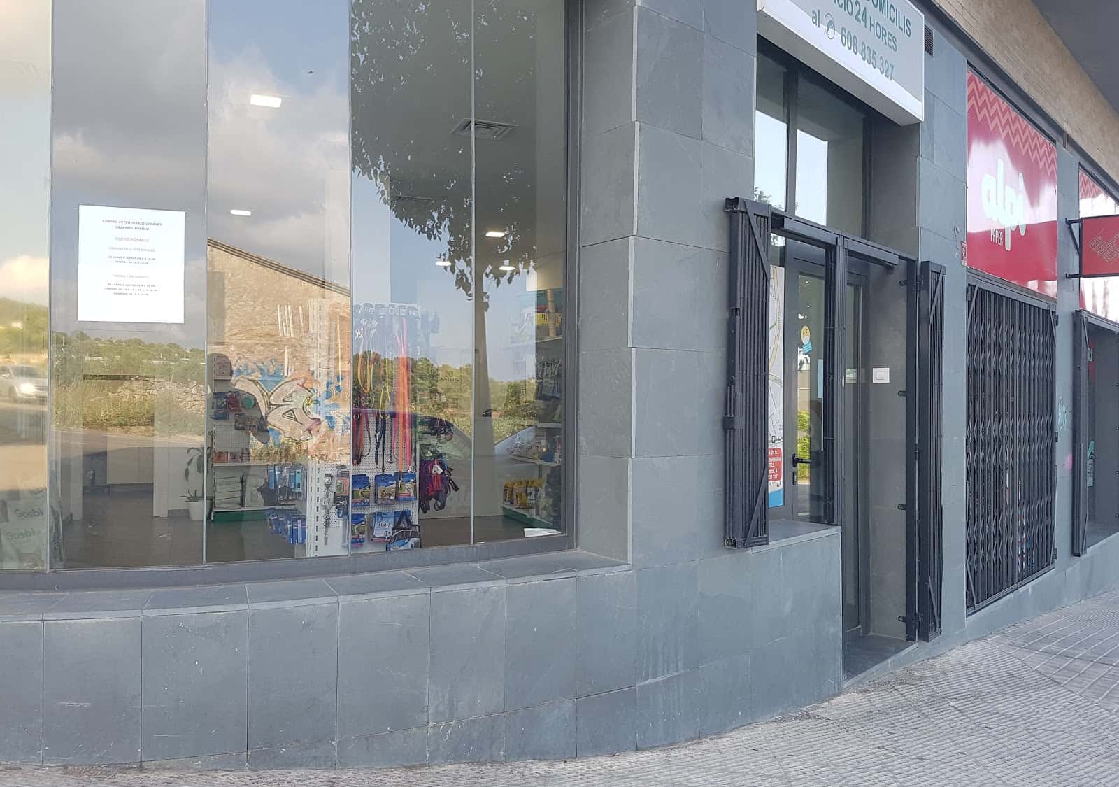 clinica veterinaria calafell pueblo veterinario clinica en calafell en tarragona principalImage ADOPTA Sitios Pet Friendly