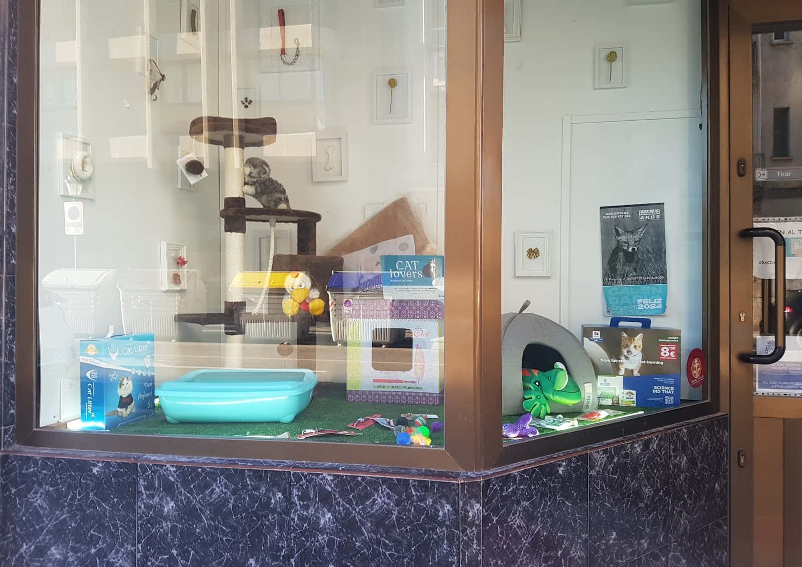 Clínica Veterinaria Akos
