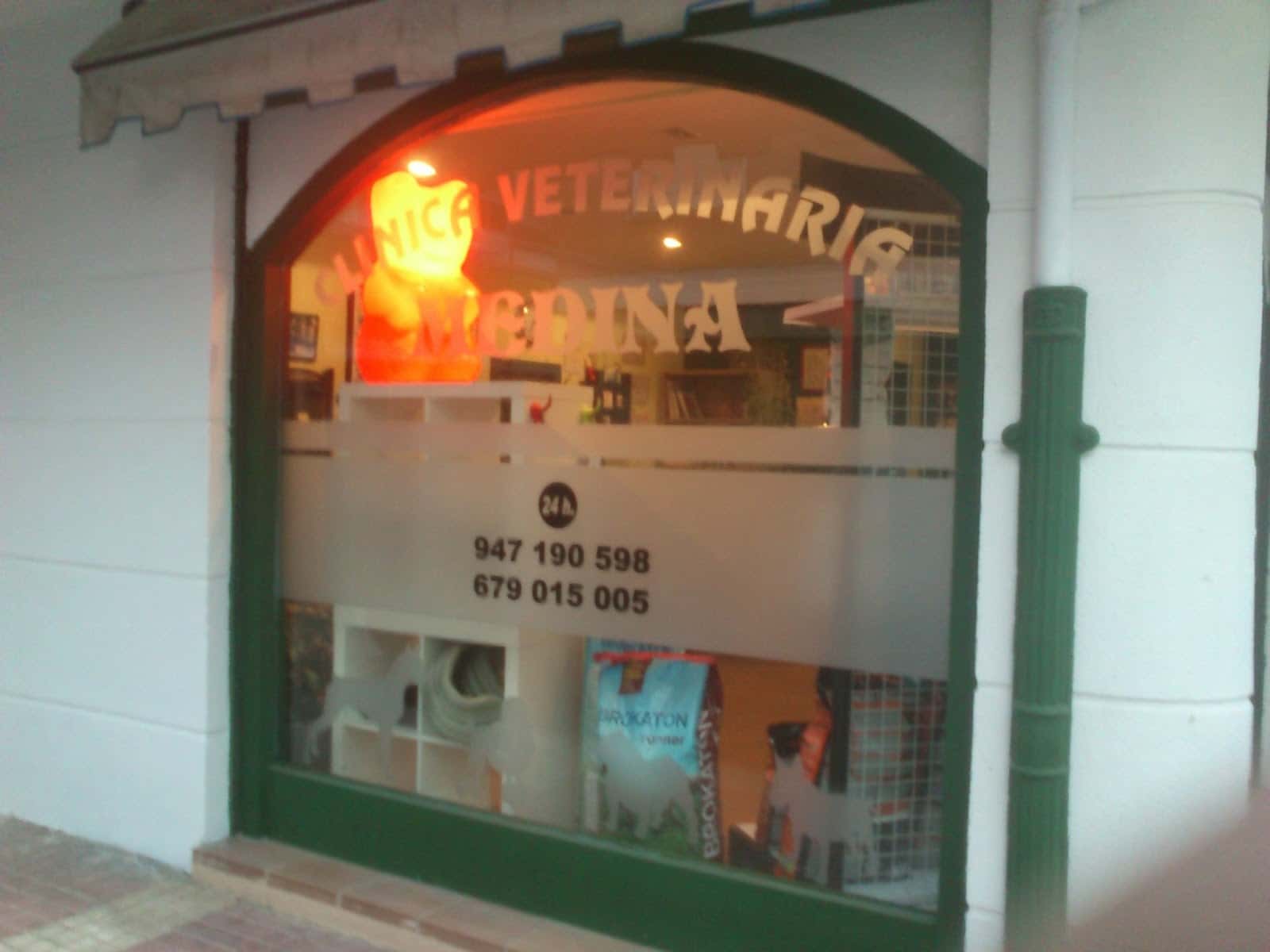 CLÍNICA VETERINARIA MEDINA