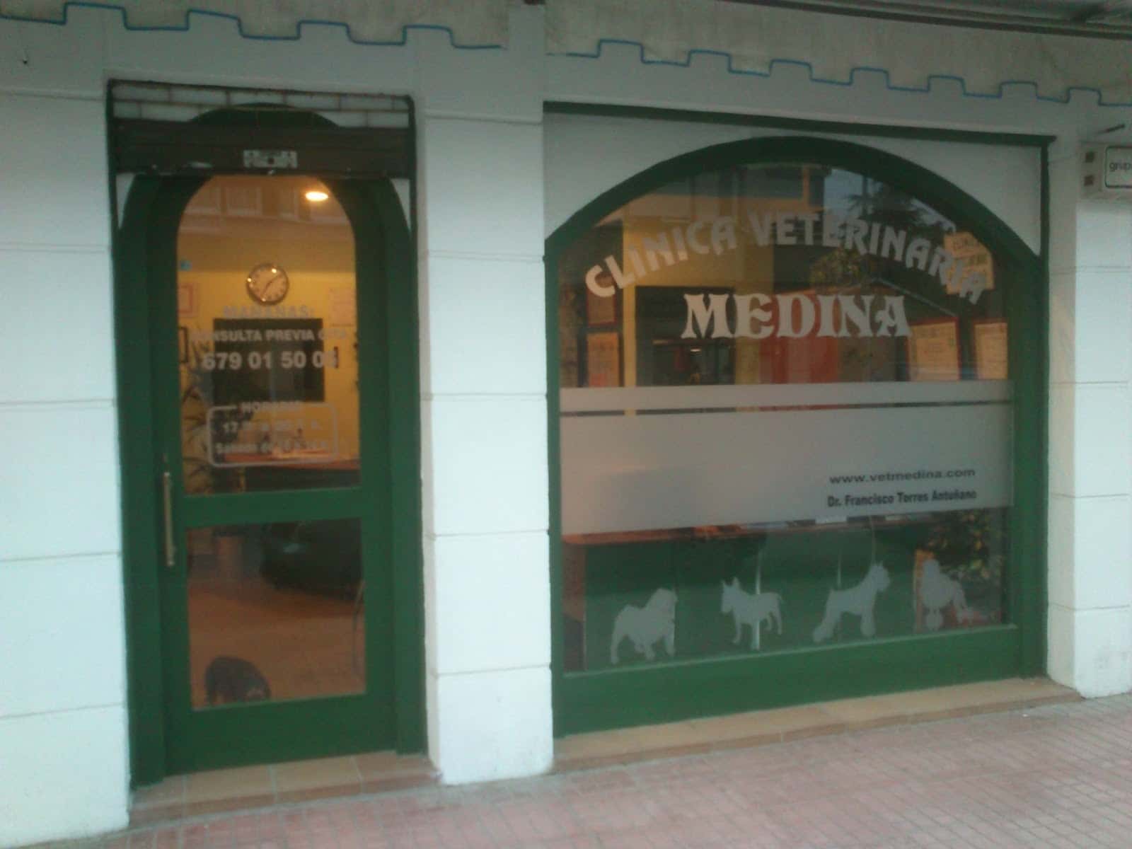 CLÍNICA VETERINARIA MEDINA