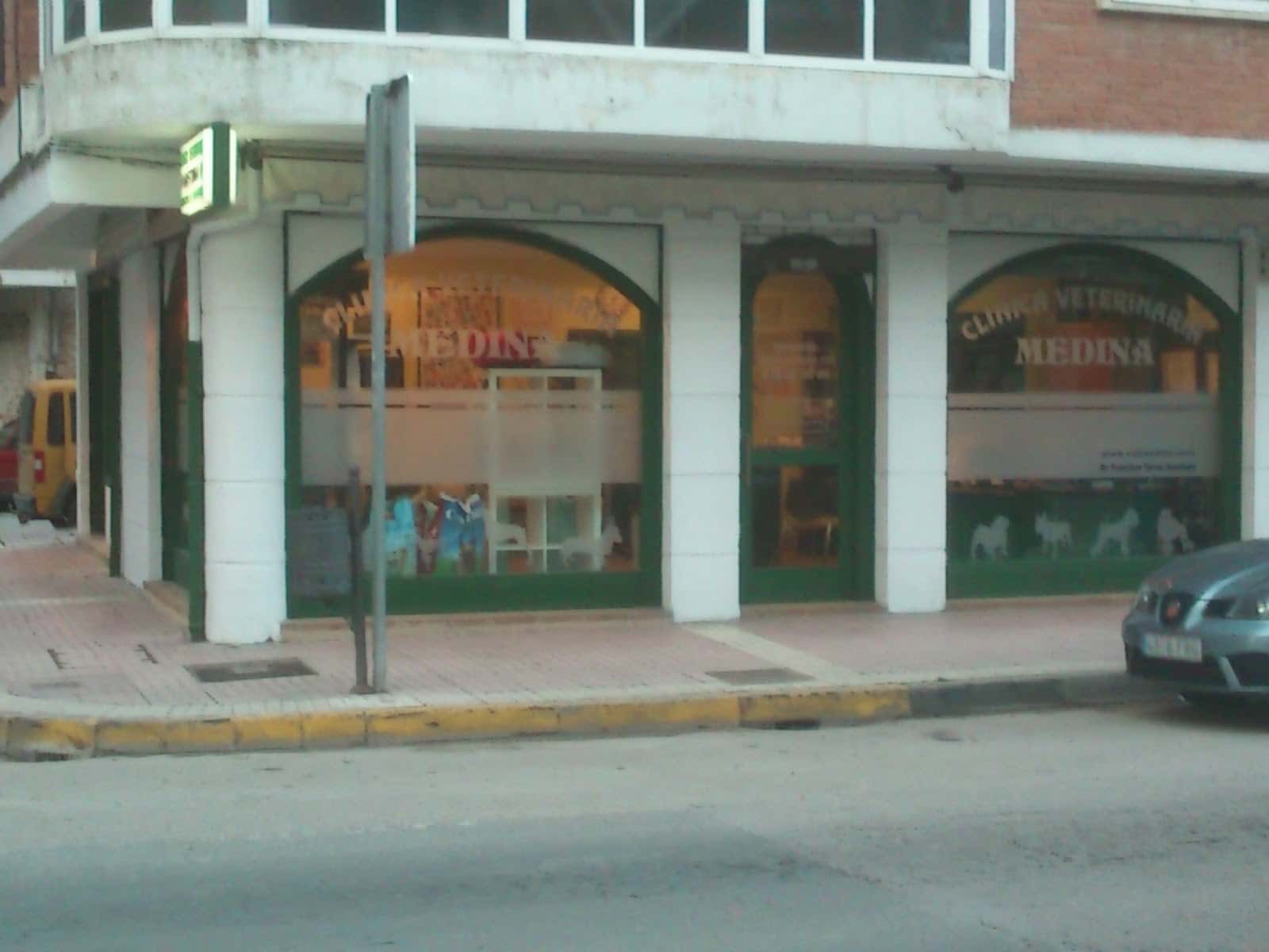 clinica veterinaria medina veterinario clinica en santurde en burgos principalImage ADOPTA Sitios Pet Friendly