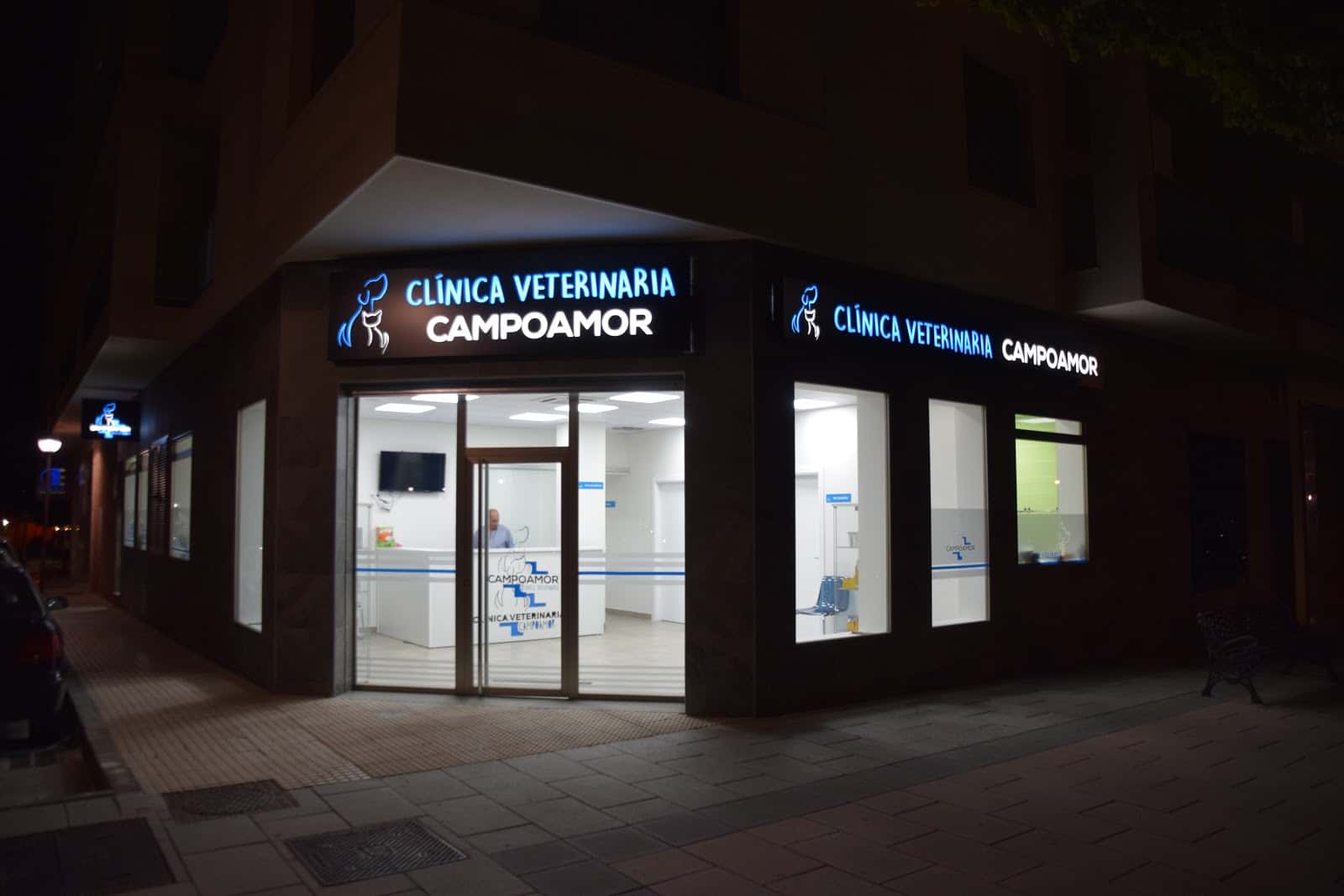 clinica veterinaria campoamor veterinario clinica en navalmoral de la mata en caceres principalImage ADOPTA Sitios Pet Friendly