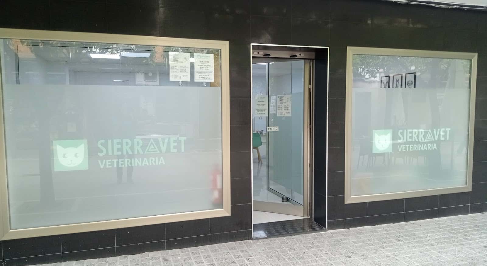 sierravet veterinario centro en ubrique en cadiz principalImage ADOPTA Sitios Pet Friendly