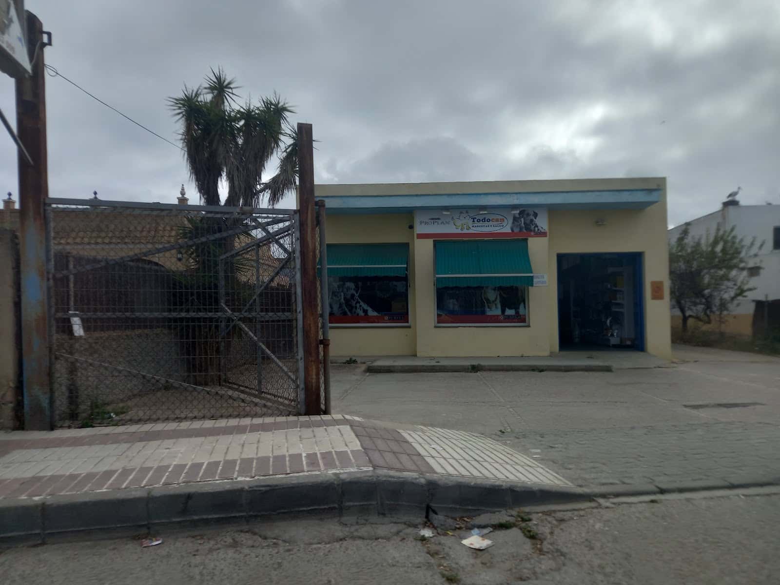 TODOCAN CENTRO VETERINARIO