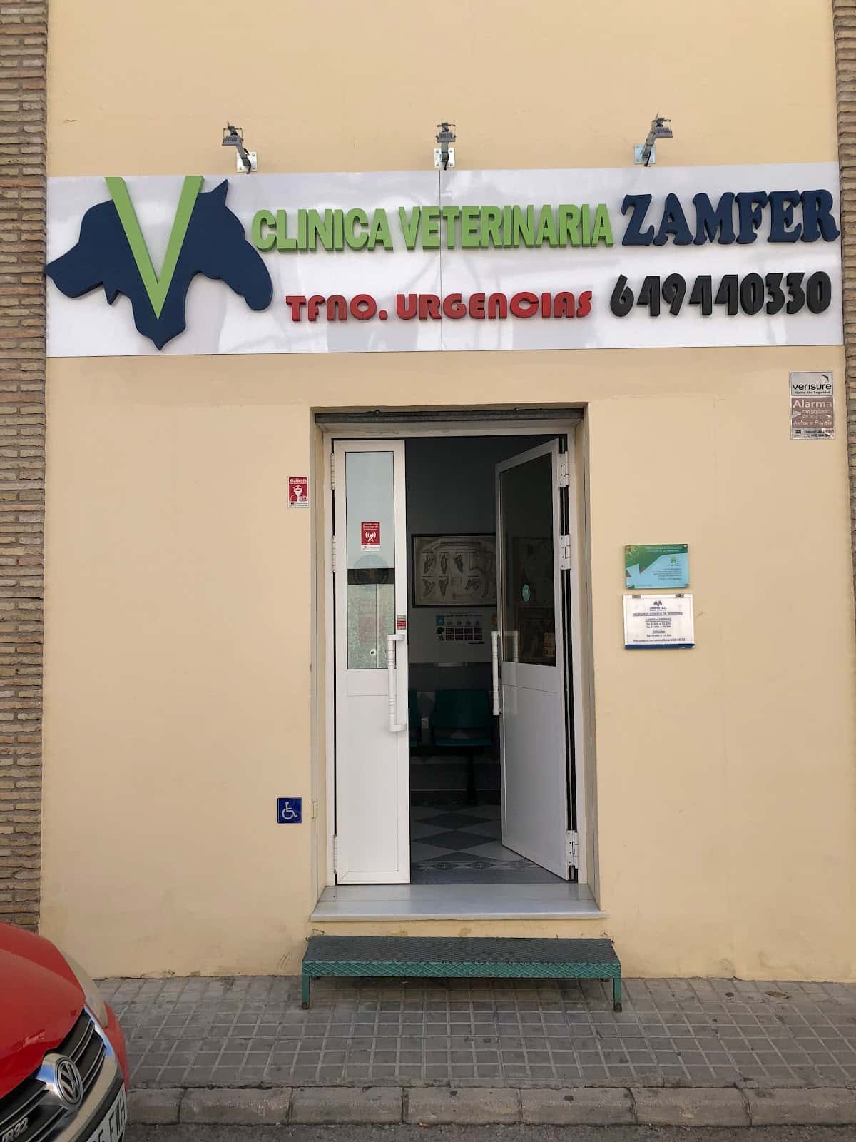 Clínica Veterinaria Zamfer