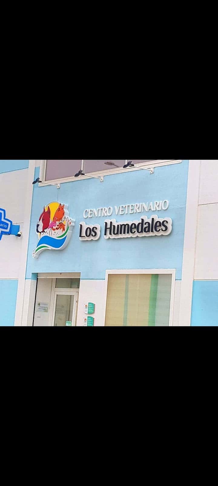 centro veterinario  los humedales  veterinario centro en pedro munoz en ciudad real principalImage ADOPTA Sitios Pet Friendly