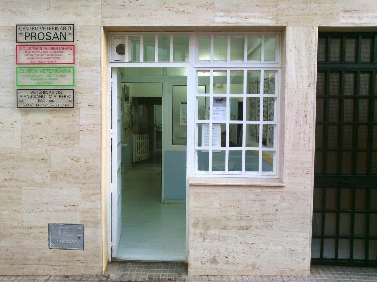 Centro Veterinario La Carlota
