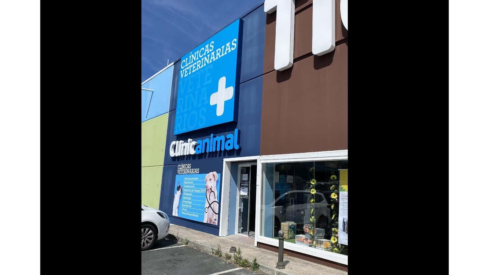 clinicanimal veterinario clinica en ferrol en la coruna principalImage ADOPTA Sitios Pet Friendly