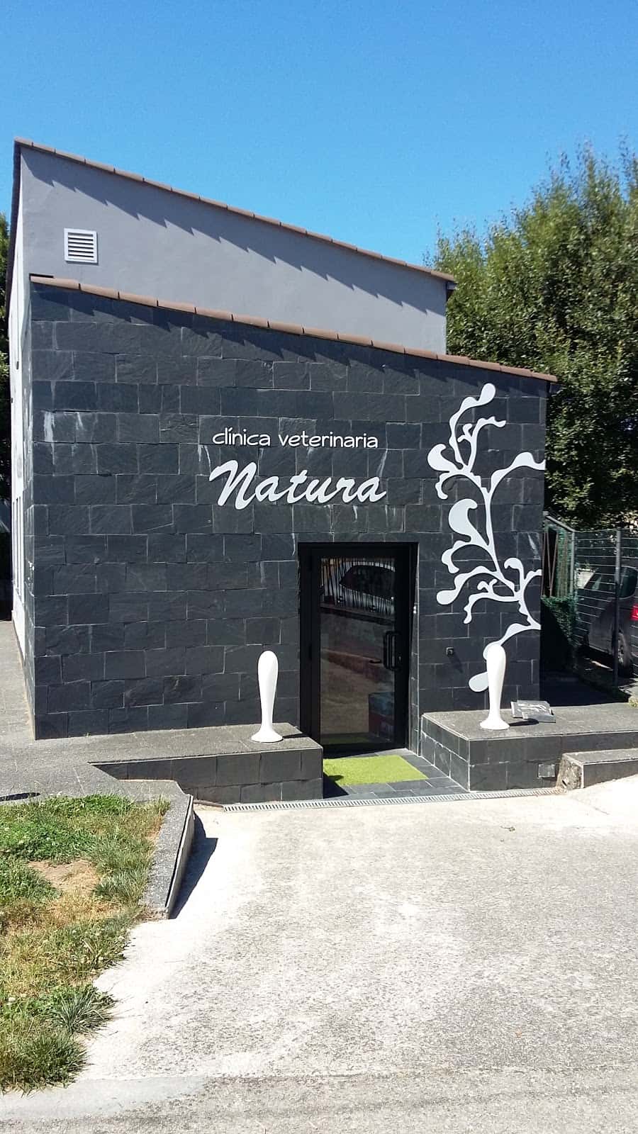 c v  natura veterinario centro en oleiros en la coruna photo undefined ADOPTA Sitios Pet Friendly