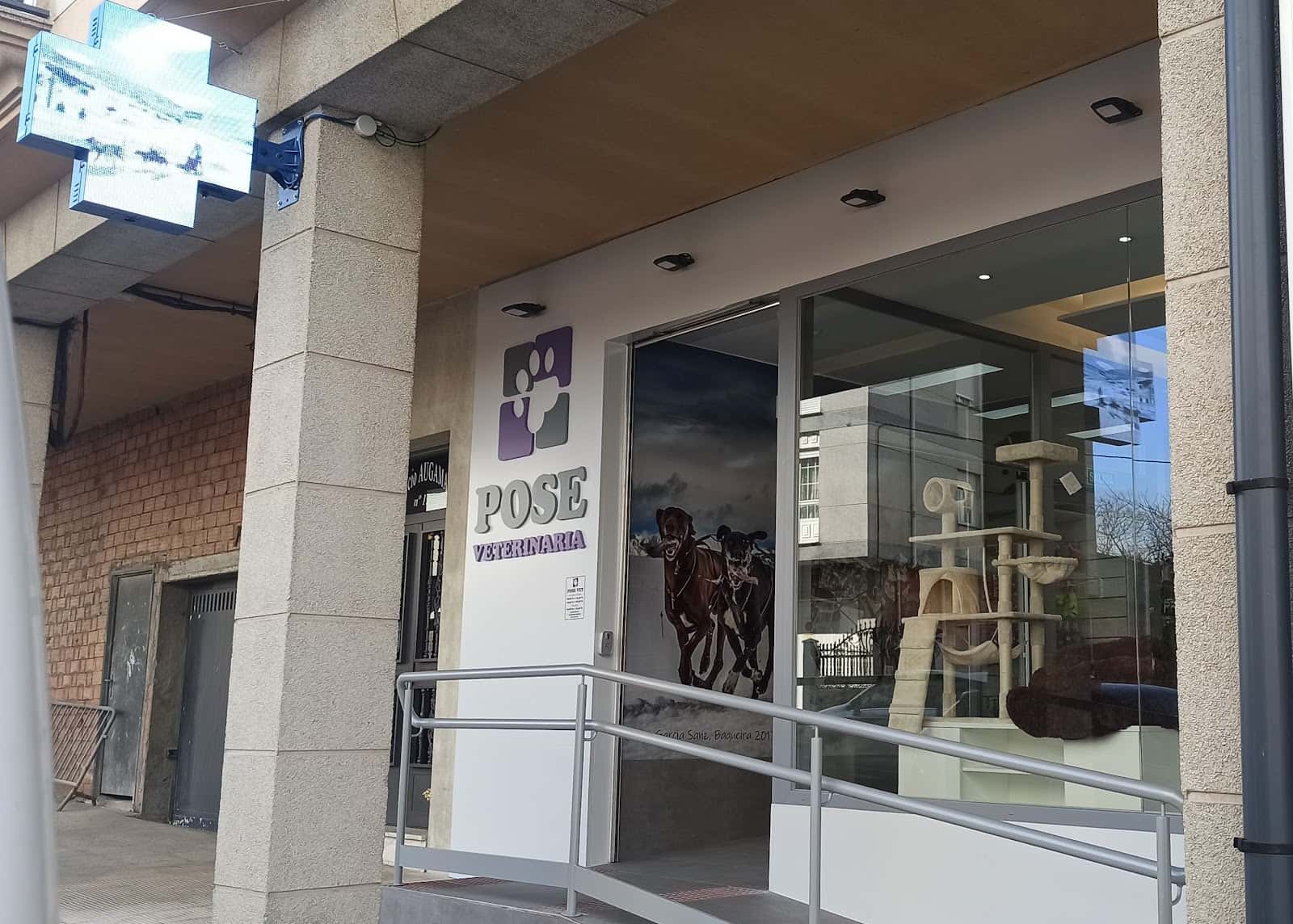 pose veterinaria veterinario centro en rianxo en a coruna principalImage ADOPTA Sitios Pet Friendly