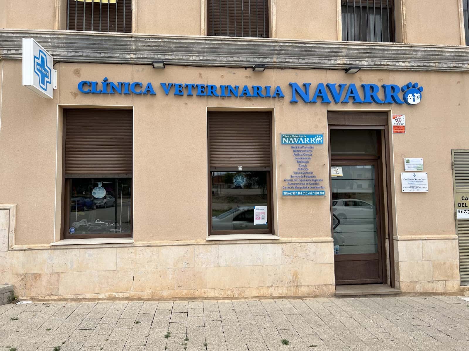 CLINICA VETERINARIA NAVARRO