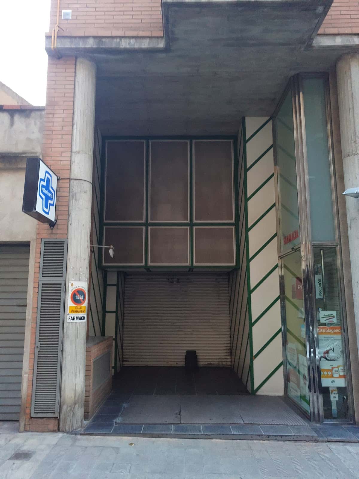 consulta veterinaria s massaguer veterinario centro en figueres en girona photo undefined ADOPTA Sitios Pet Friendly