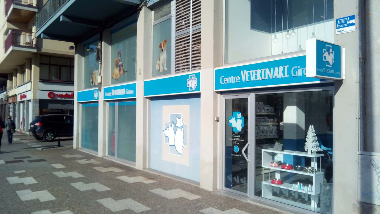 centre veterinari girona veterinario centro barrio girona en girona en girona principalImage ADOPTA Sitios Pet Friendly