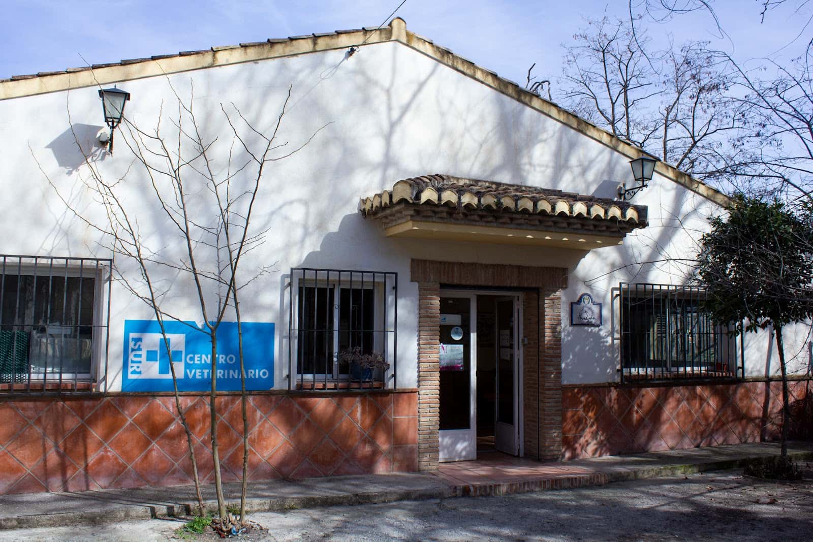 centro veterinario sur veterinario centro en ogijares en granada principalImage ADOPTA Sitios Pet Friendly