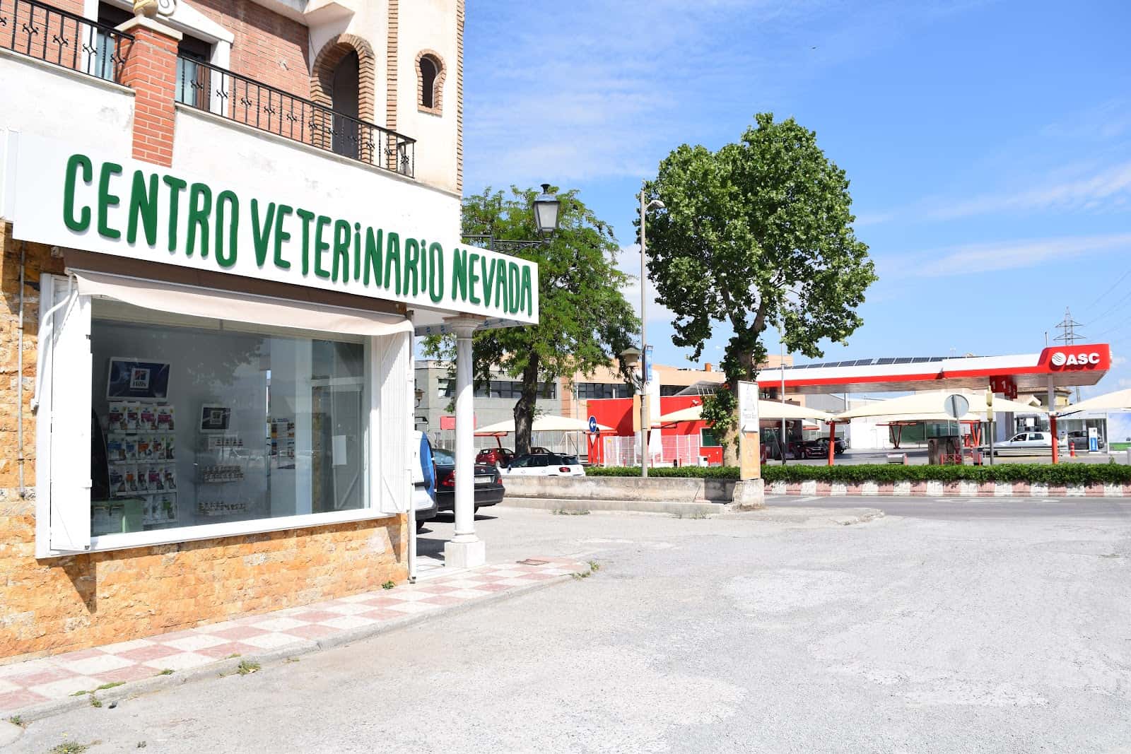 centro veterinario nevada veterinario centro en armilla en granada principalImage ADOPTA Sitios Pet Friendly