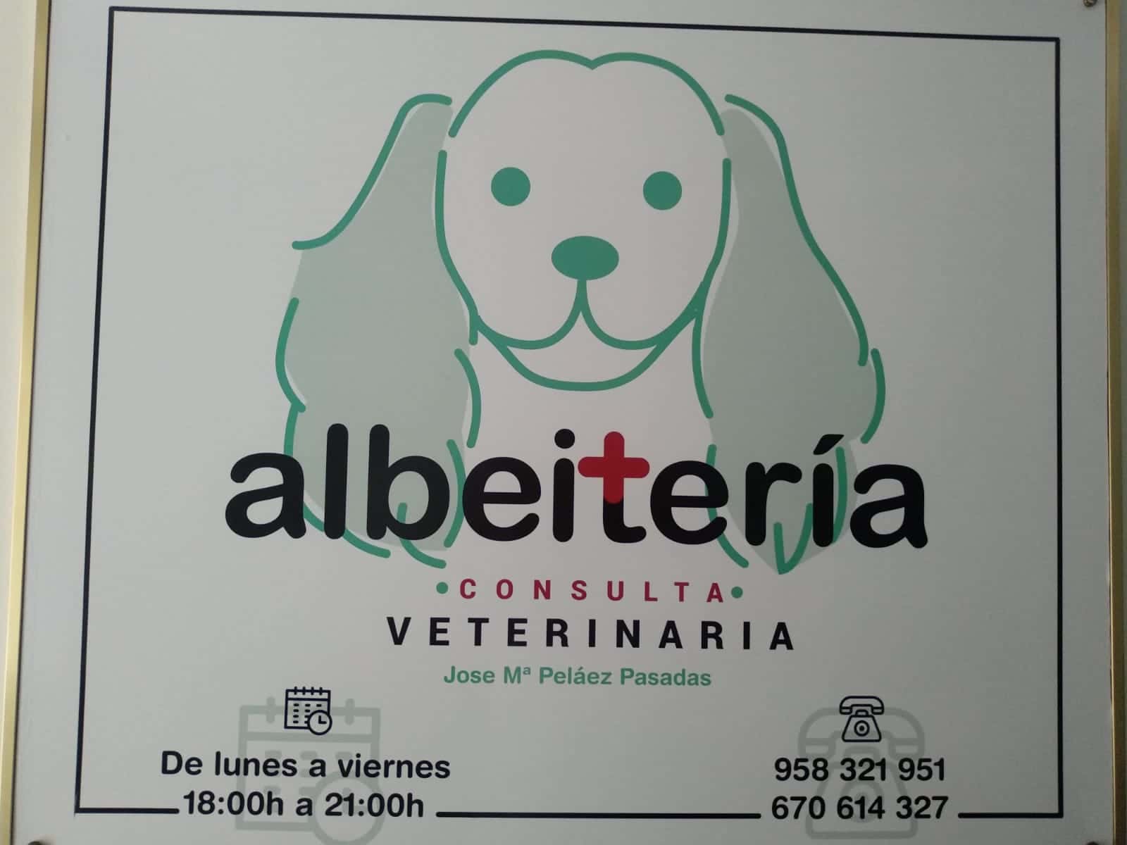 Consulta Veterinaria José María Peláez ALBEITERÍA