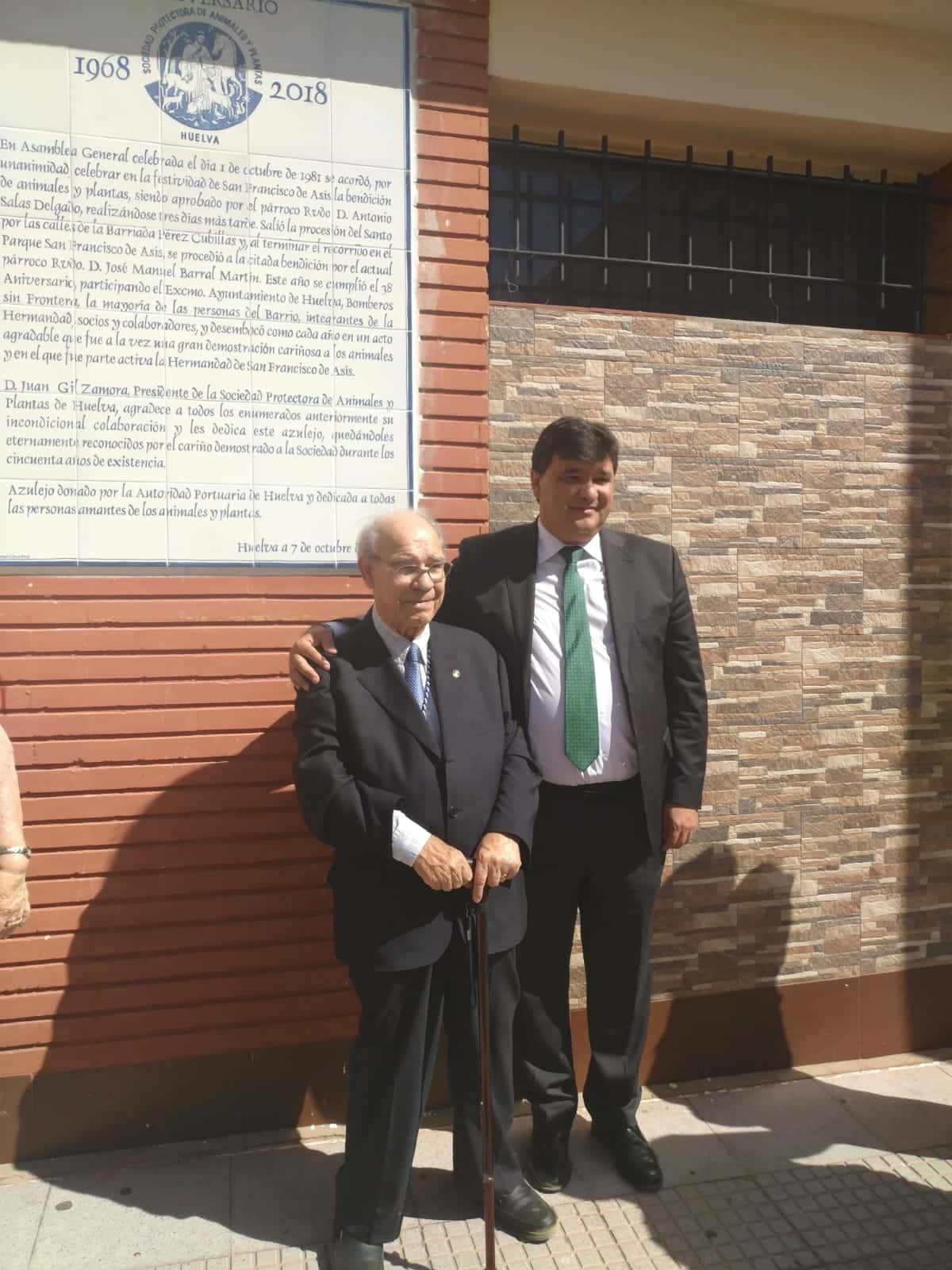 clinica veterinaria sociedad protectora de animales y plantas de huelva veterinario clinica barrio huelva en huelva en huelva principalImage ADOPTA Sitios Pet Friendly