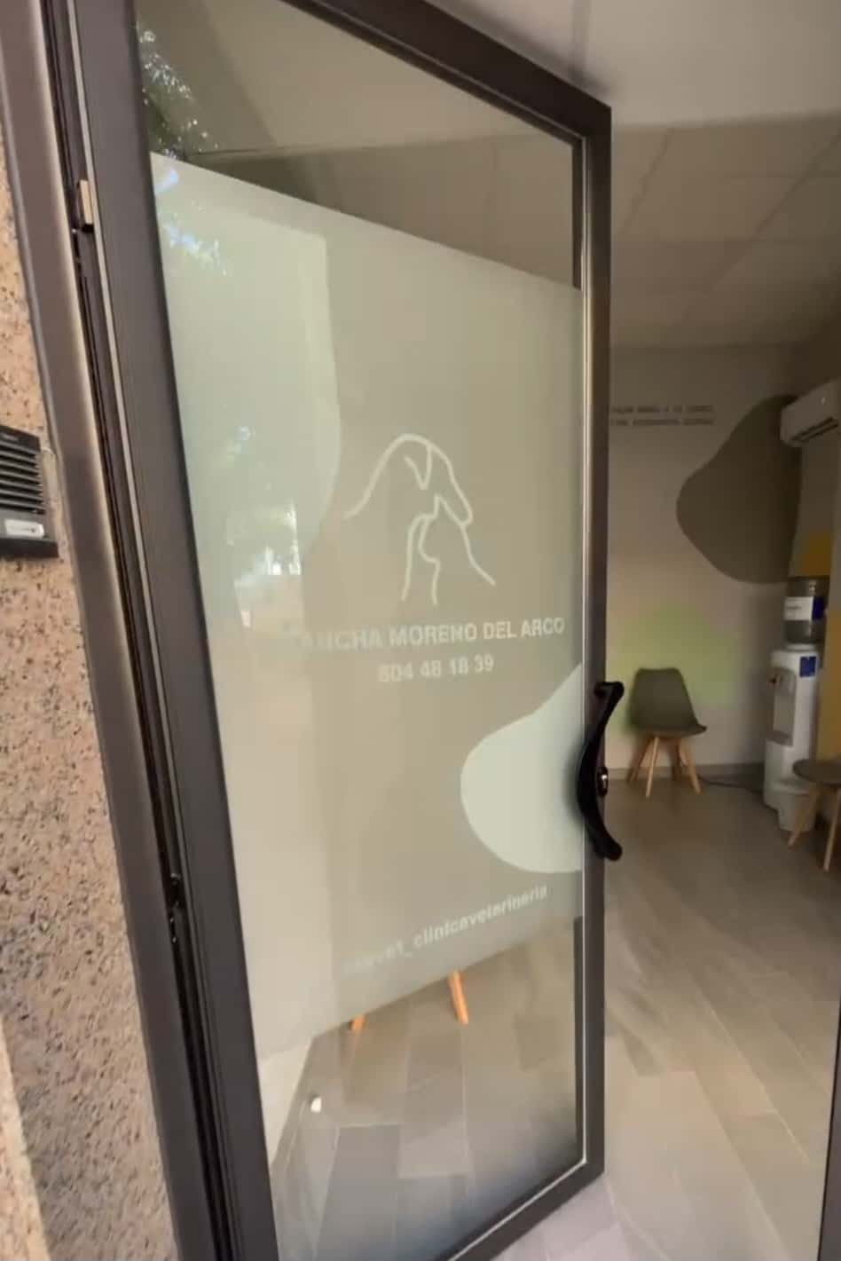 aravet clinica veterinaria veterinario clinica en jodar en jaen principalImage ADOPTA Sitios Pet Friendly